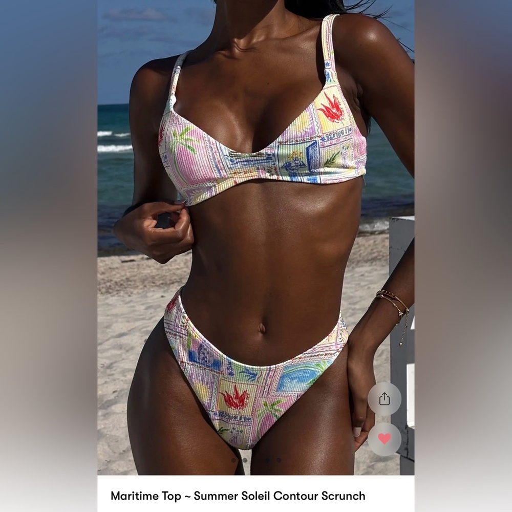 Show Me Your MuMu Pastel Tropical Bikini top